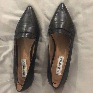 Steve Madden pointed toe flats, European sizing. Fits like a 6.5